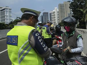Tilang Manual Berlaku, Polisi Kembali Turun ke Jalan