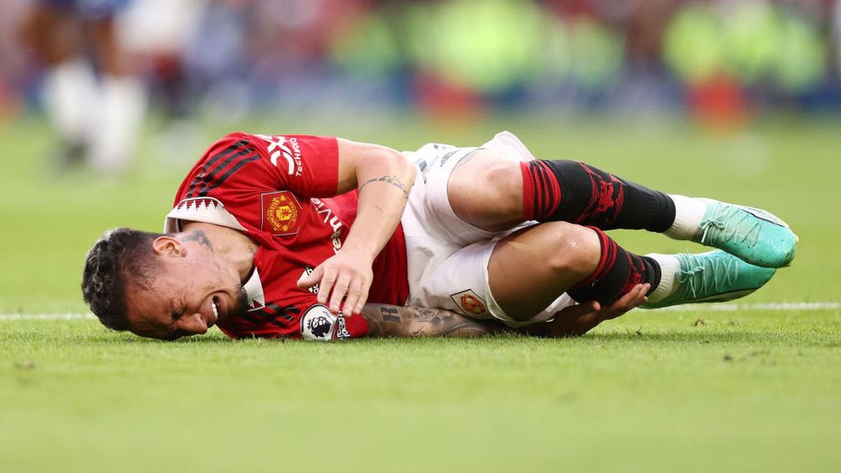 Antony dinilai kurang bertenaga di Manchester United. (Foto: Getty Images/Naomi Baker)