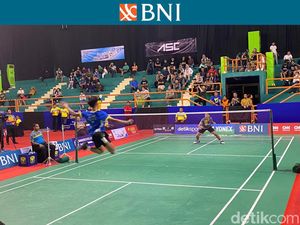 Potret Keseruan Semifinal BNI Sirnas Surabaya
