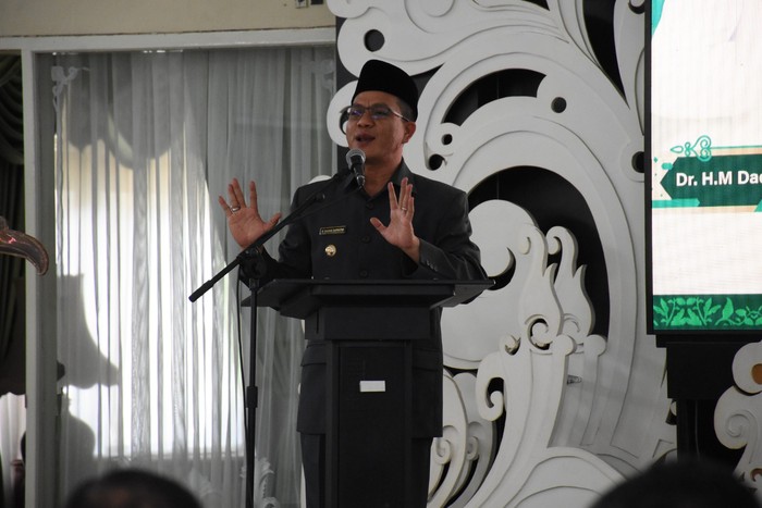 Bupati Bandung Dadang Supriatna