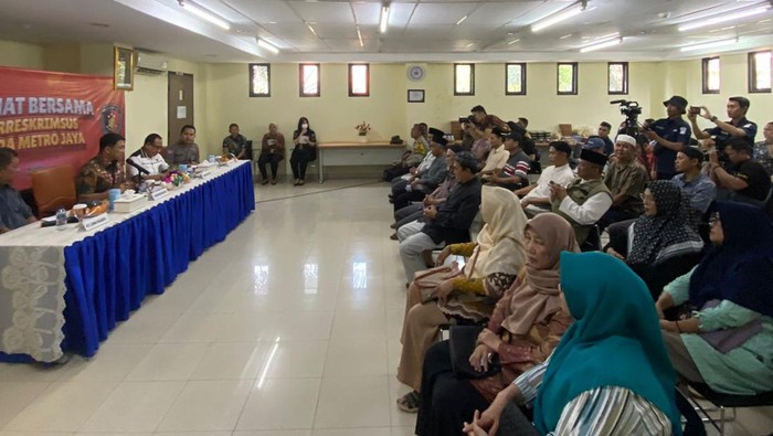dok istimewa