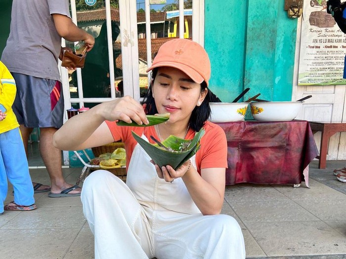 Farida Nurhan curhat kena palak Rp 8 juta oknum pedagang