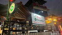 Sebuah kedai teh di kawasan Cipete ini justru memiliki konsep yang berbeda dari tea house biasanya. Di sini produk yang dihadirkan berkaitan dengan kesehatan dan UMKM. Foto: detikcom