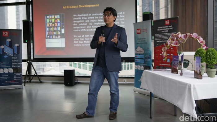 ICS Compute Perkenalkan SmartAi Shop Solusi Cerdas Untuk Ritel ICS Compute memperkenalkan SmartAi Shop untuk kebutuhan retail. Hal tersebut merupakan solusi cerdas yang canggih dalam perkembangan teknologi.