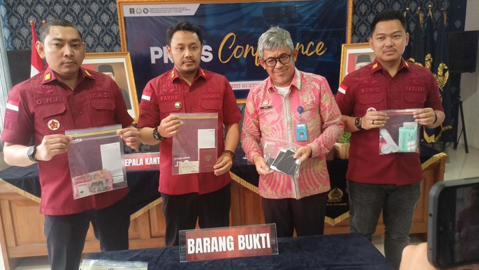 Imigrasi Tangerang Amankan Perempuan WN Rusia terkait Prostitusi Online (Adrial/detikcom)