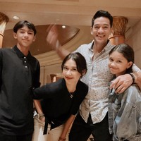 Foto-foto Jason sering diunggah oleh Nana dan Andrew di akun Instagram. Lahir pada 30 Desember 2006, Jason kini sudah berusia 16 tahun. Foto: Instagram