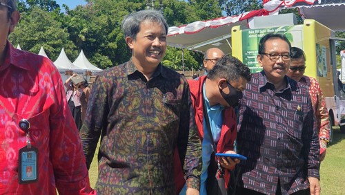 Kakanwil Kemenkumham Bali Anggiat Napitupulu seusai peluncuran program Mobile Intellectual Property Clinic (MIPC) di Lapangan Renon, Denpasar, Jumat (26/5/2023). (Ronatal Siahaan/detikBali)
