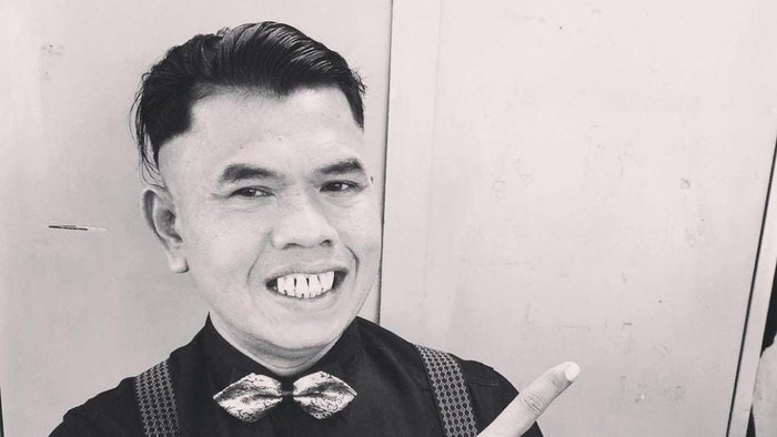 Komedian asal Solo Benjo.