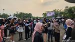 Ekspresi ARMY Jelang Bertemu Suga BTS di Konser Agust D D-DAY TOUR Day 1