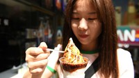 Gimana, tertarik mencoba detikers?  