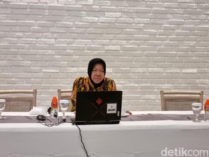 Risma Blak-blakan di Surabaya soal KPK Geledah Kantor Kemensos