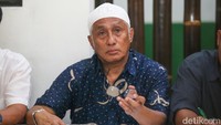 Mihdan menerangkan soal dugaan KDRT yang dilaporkan terhadap kliennya. Dia membantah jika Bukhori melakukan KDRT ke mantan istri keduanya.