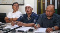 Adang mengatakan laporan KDRT yang disampaikan ke MKD tak dilanjutkan karena Bukhori telah mengundurkan diri. Adang seperti diketahui juga menjabat sebagai Ketua MKD DPR RI. Adang mengatakan PKS sendiri sudah menginvestigasi kasus ini sejak lama. Pengunduran diri Bukhori dari partai dikirimkan beberapa bulan sebelumnya.