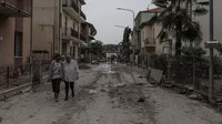 Penampakan kondisi pasca banjir di Faenza, Italia, Kamis (26/5/2023).  