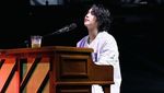 Konser di Indonesia, Ini Momen Suga BTS Minum Soju dan Makan Camilan