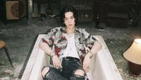 Suga BTS melangsung konser tunggal di ICE BSD, Tangerang Selatan. Konser bertajuk Agust D Tour dilaksanakan mulai 26 - 28 Mei 2023. Foto: Instagram/agustd
