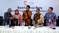 Sebagai informasi, tingkat bunga penjaminan adalah batas maksimum tingkat bunga wajar simpanan perbankan. Keputusan untuk mempertahankannya demi menjaga momentum pemulihan ekonomi dan menjaga stabilitas sistem keuangan. 