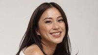 Saat ini, selain ingin menjadi pribadi yang lebih baik lagi, Tyna Dwi Jayanti fokus mengikuti kata hati dengan mencari kedamaian dan kebahagiaan seutuhnya. (Foto: dok Instagram)