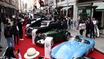 Wow! Beragam Mobil Klasik Mejeng di London
