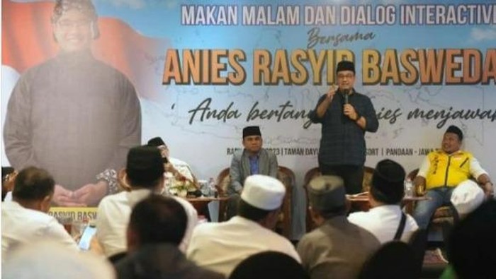 Anies Baswedan bertemu dengan relawan di Jatim (Instagram Anies)