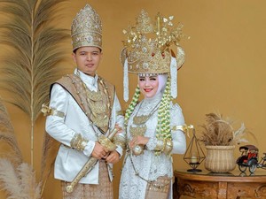 Pesona Baju Adat Lampung: Jenis, Makna, dan Fungsi