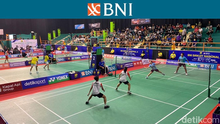 Melkior Elang Pura Angkasa/Aurellia Florenza Lumoindong [1] vs Restu Unggul Praja Mulya/Nadim Syamilah Rahman [2]