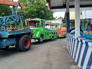 Penampakan Kereta Kelinci Angkut Lansia yang Terguling di Bayat Klaten