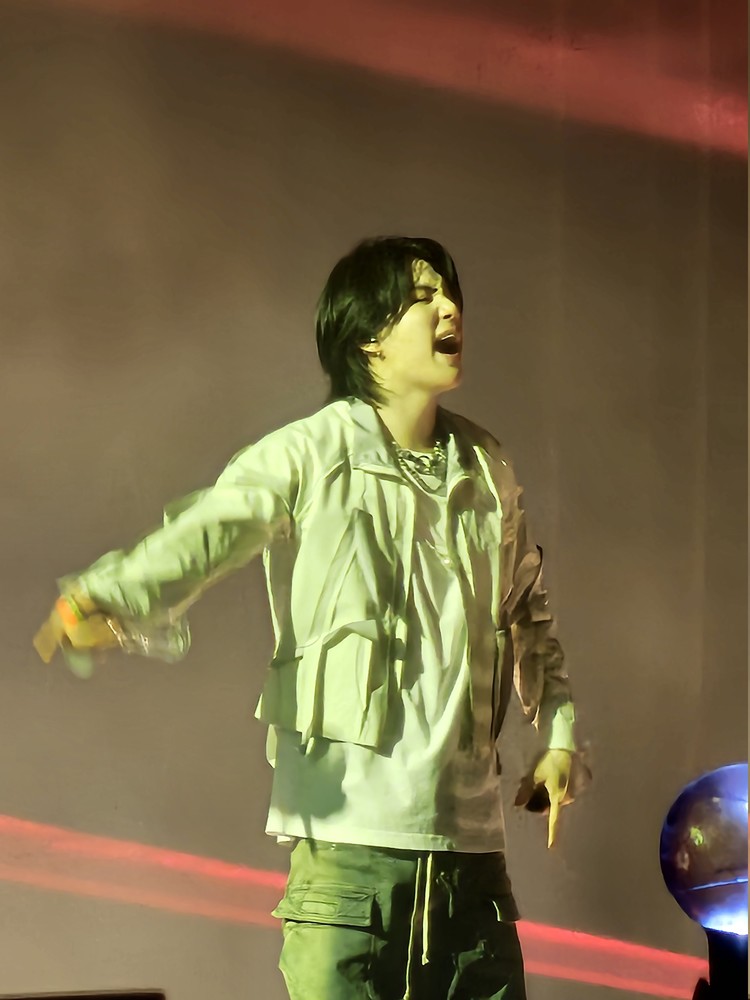 Konser Suga D-1 di ICE BSD.
