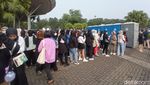 Konser D-DAY Suga BTS Day 2 Rame Banget, Antrean Toilet Panjang Gila!
