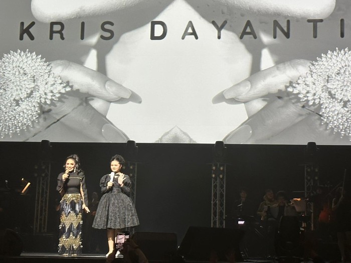 Kris Dayanti dan Amora Lemos