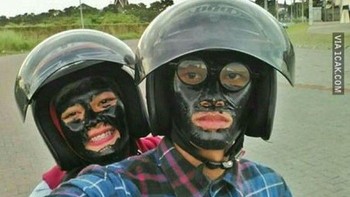 Masker wajahnya bukan yang ini, woi! Foto: 1cak