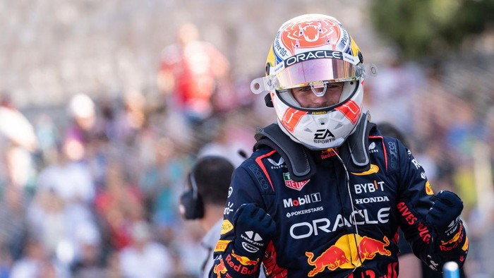 MONTE-CARLO, MONACO - MAY 27: Max Verstappen of Netherlands and Red Bull Racing celebrate the pole position marked during qualifying ahead of the F1 Grand Prix of Monaco at Circuit de Monaco on May 27, 2023 in Monte-Carlo, Monaco. (Photo by Danilo Di Giovanni/Getty Images)