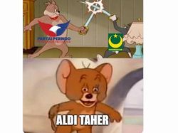 Meme Kocak Aldi Taher Bikin Ngakak: Assalamualaikum Look at The Stars