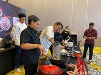 Meriah! Cooking Class 5 Menu Laris Untuk Jualan Bareng Chef Yongki Gunawan