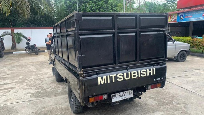 Mobil pickup yang dimodifikasi oleh pelaku (Foto: Istimewa)
