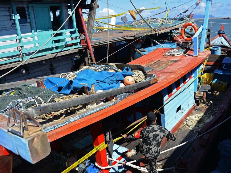 Penampakan Kapal Pukat yang Ditangkap di Laut Aceh