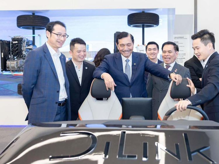 Penjajakan Untuk Investasi Mobil Listrik di Indonesia