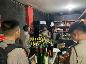 Polisi Bongkar Kamuflase Penjualan Miras di Cimahi-KBB