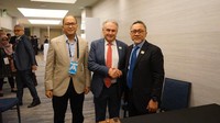 Selanjutnya, Zulhas juga menemui Menteri Perdagangan  dan  Pariwisata  Australia  Don  Farell. Saat  pertemuan,  Menteri  Don  Farell  menyatakan  bahwa  Australia  terbuka  untuk  berdiskusi mengenai  isu  ketenagakerjaan.  Mendag  Zulkifli  Hasan  pun  menanggapi  dan  menyatakan  bahwa Indonesia ingin fokus pada produk pertanian dan jasa untuk diekspor ke Australia.