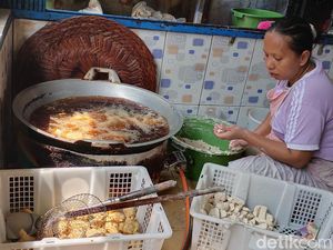Hanya di Palembang! Kampung Ini Dipadati oleh Penjual Pempek