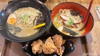 Untuk ramennya, detikFood memesan 2 menu ramen favorit mereka. Ada Tori Paitan dan Shoramen yang masing-masing disajikan dalam mangkuk cukup besar. Foto: Detikcom / Atiqa Rana