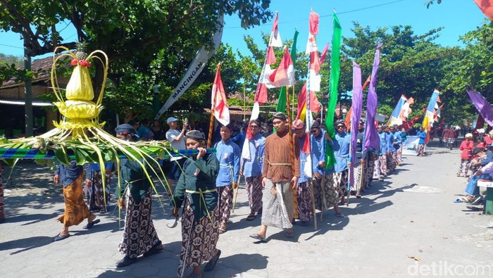 Tradisi Pisungsung Jaladri Bantul, Senin (23/5/2023).