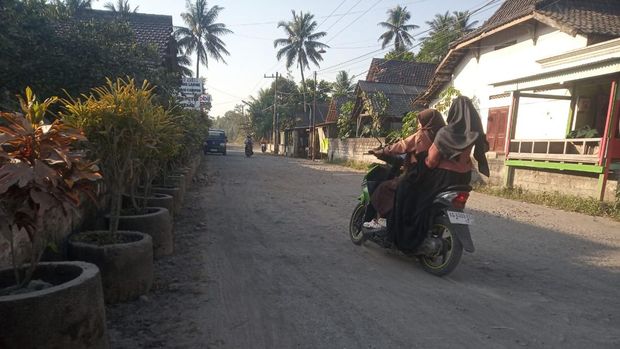 Wisata Jeglongan Sewu Blitar