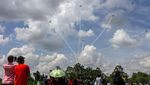 Aksi Tim Jupiter TNI AU Bermanuver di Langit Pekanbaru