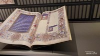 koleksi alkitab kuno di National Palace Museum Taiwan.