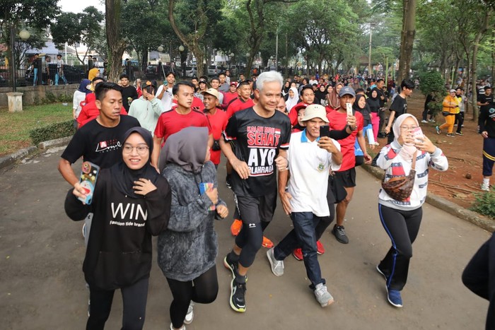 Ganjar Ajak Masyarakat Rajin Olahraga: Ayo Jangan Mager