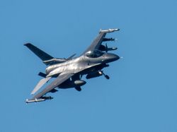 Sangarnya F-16, Jet Tempur Terlaris Dambaan Ukraina untuk Lawan Rusia