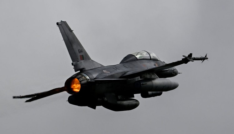 Jet tempur F-16