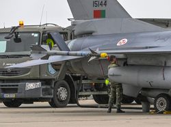 Sangarnya F-16, Jet Tempur Terlaris Dambaan Ukraina untuk Lawan Rusia