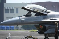 Jet tempur F-16